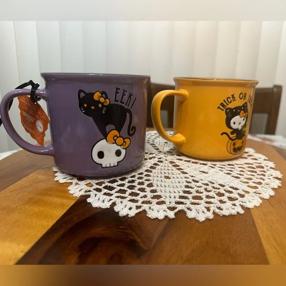 Hello Kitty And Friends Halloween Mugs - Picture 8 of 9